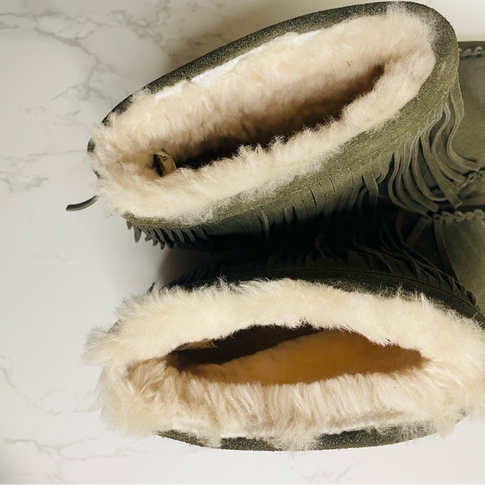 EMU Australia Green Cayote Sheepskin Suede Fringe Mini Boots | Size 8 - Picture 3 of 11